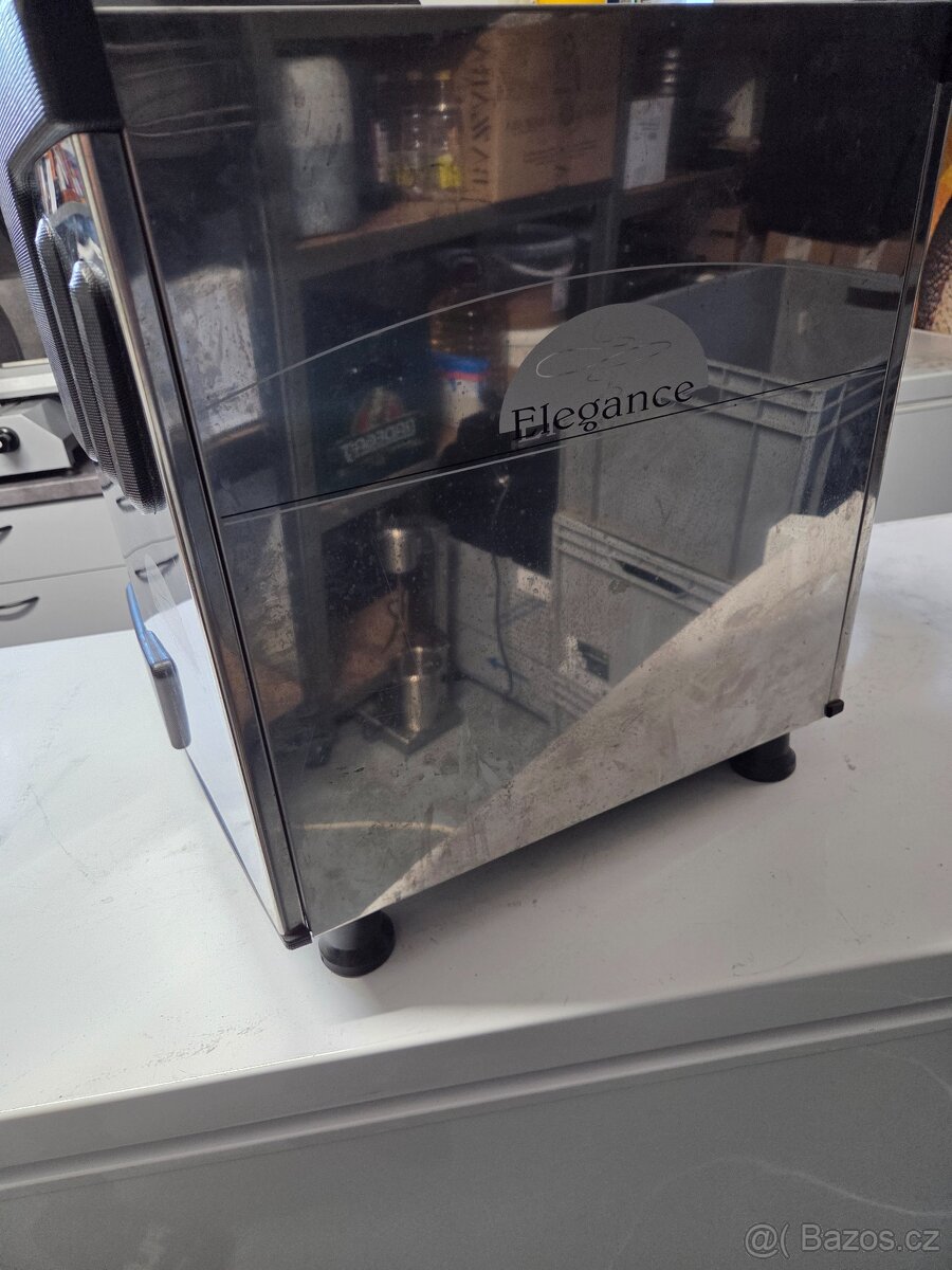 Prodám kávovar Expobar Elegance - 9