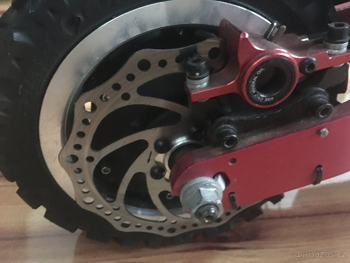 elektroskuter + macbook za samsung fold 7 - 9