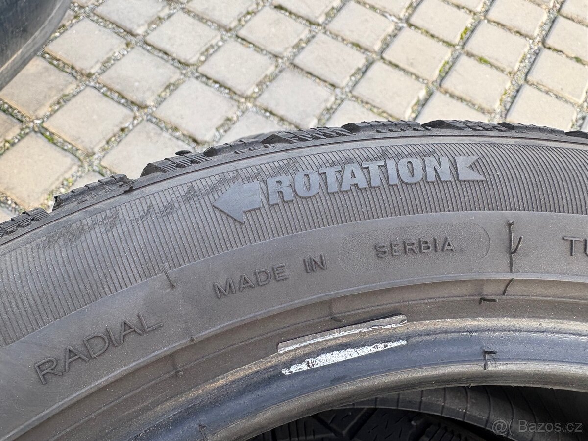 205/55/17 zimní - 9