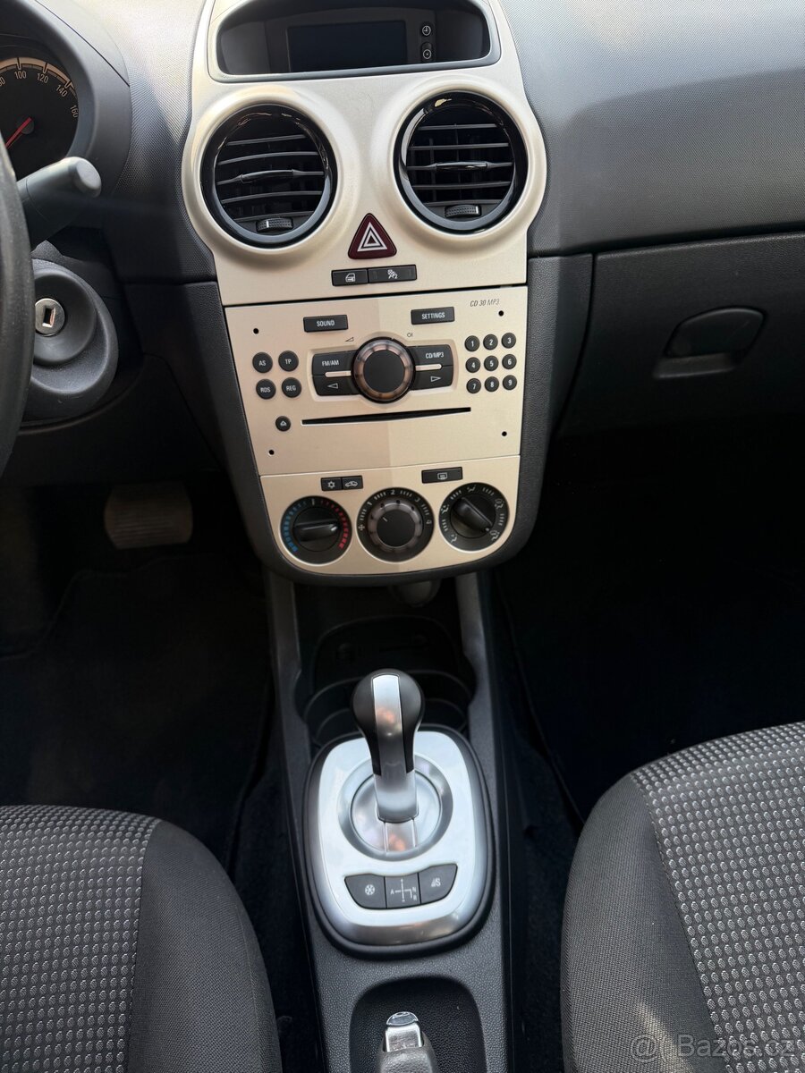 Opel corsa 1.2 , AUTOMAT - 9