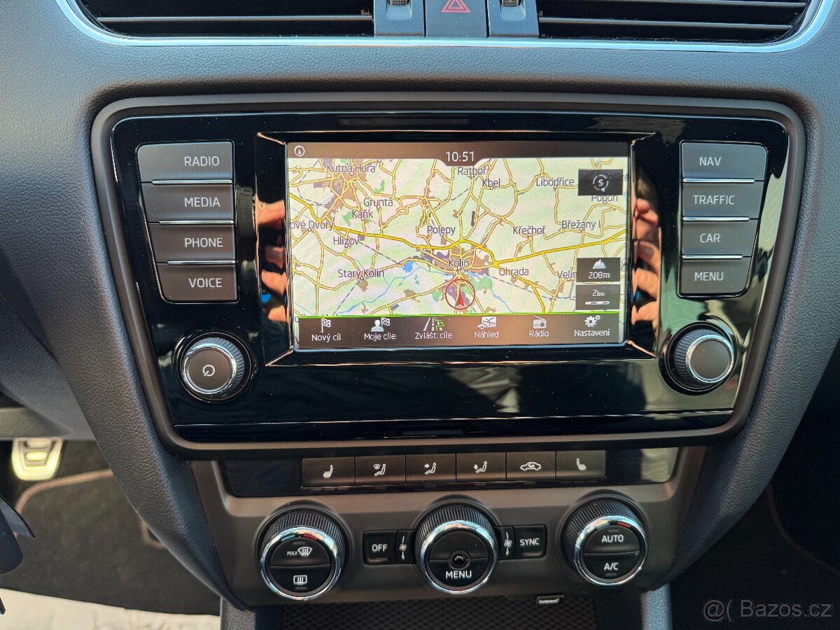 Škoda Octavia combi RS 2.0 TSI Challenge r.v.2016 - 9