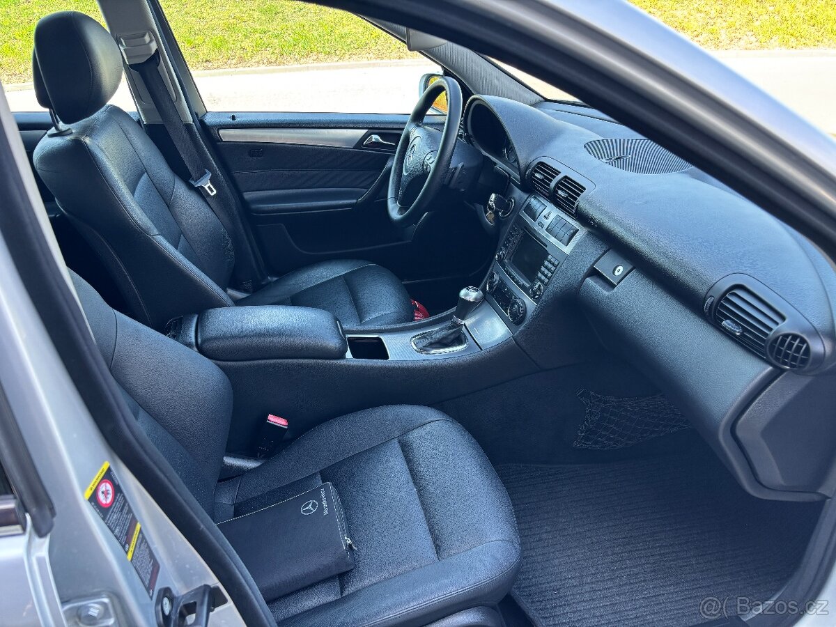 Mercedes-Benz C 280i - 9