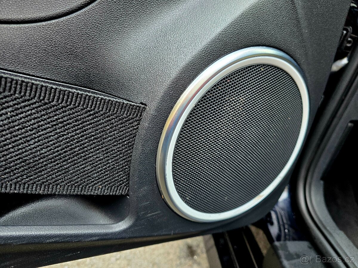 Volkswagen Beetle, 1.2 tsi, 77kW, LED, PANORAMA - 9