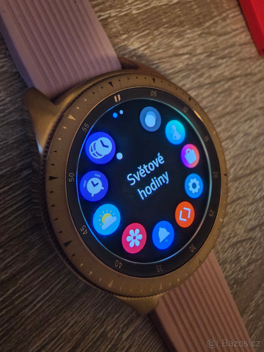 Dámské smart hodinky Samsung Galaxy Watch 42 mm - 9