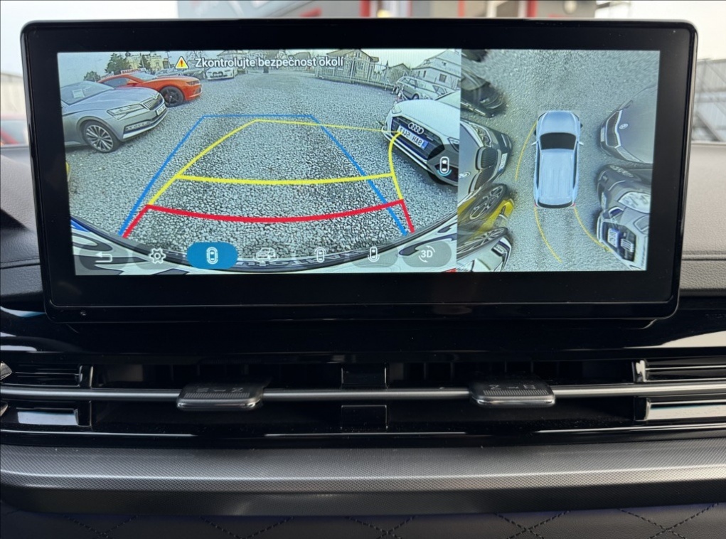 Prodávám SsangYong Rexton 2,2 e-XDI PREMIUM BLACK DPH ČR - 9