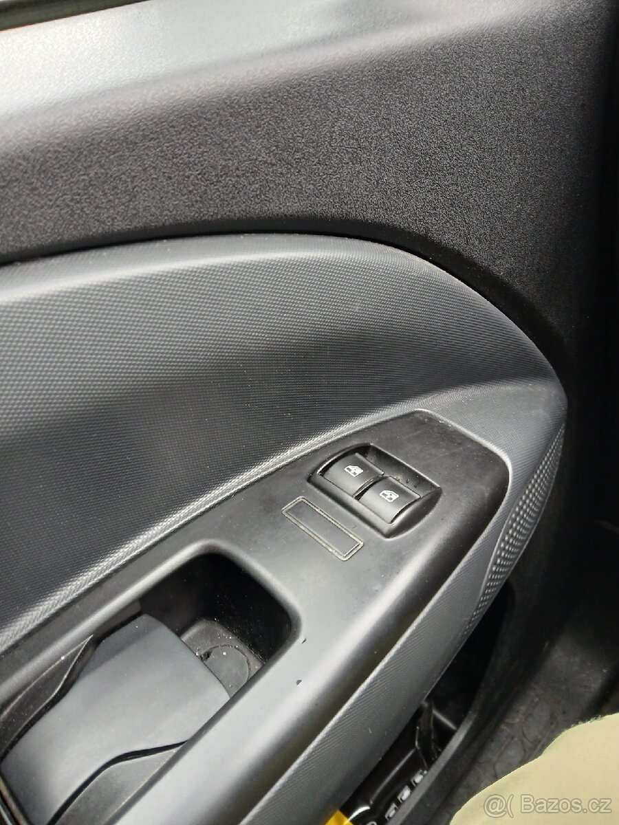 Prodám Fiat doblo r.v.2014 1.6jtd - 9