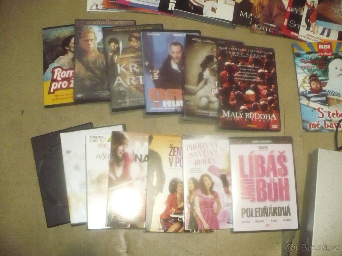 150 filmů na dvd + dvd přehrávač - 9