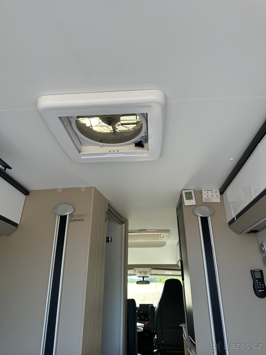 Adria, Adria TWIN Plus 640 SGX - 9
