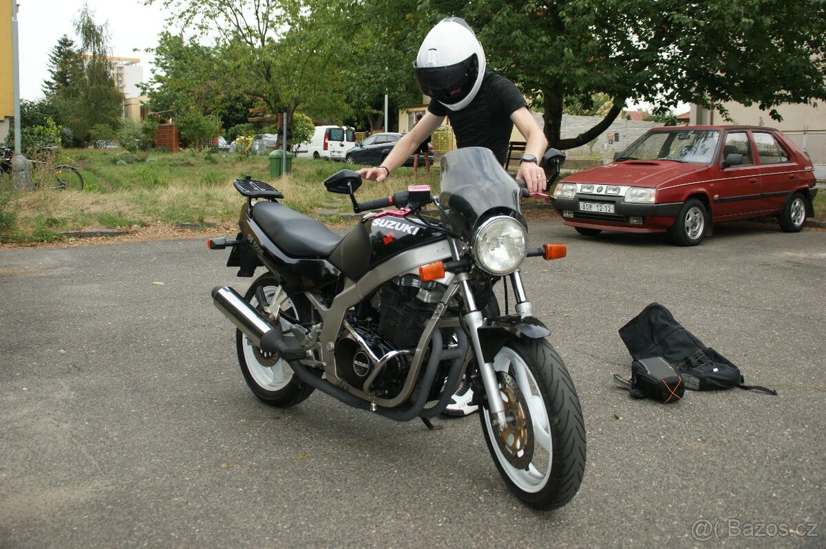 Suzuki GS 500e - 9