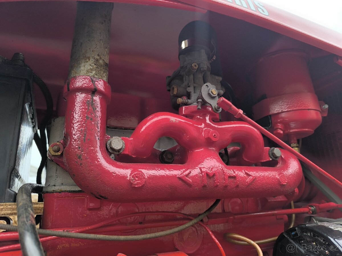 Traktor Massey Harris Pony 820 - 9