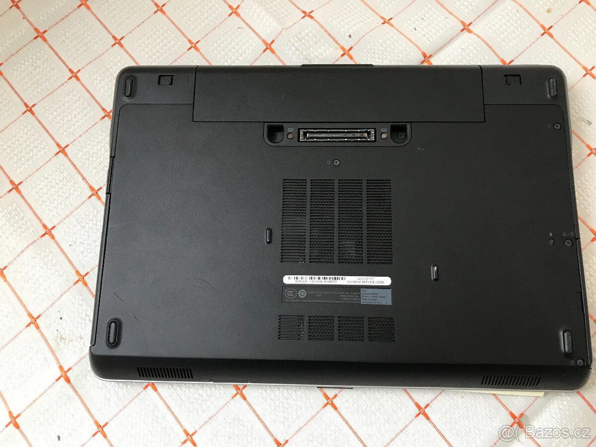 Dell Latitude E6440 - 9