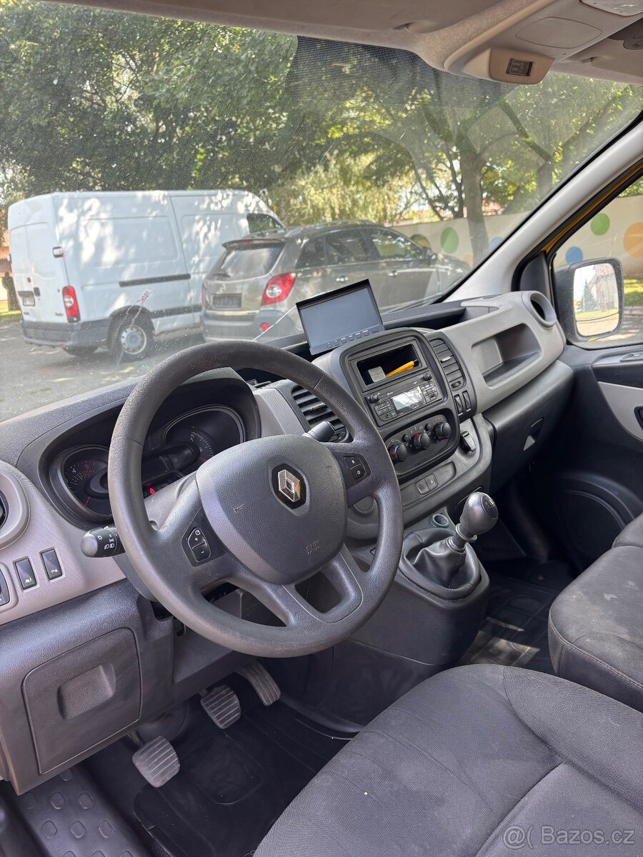 Renault Trafic III 1.6 dci L2H1 - 9