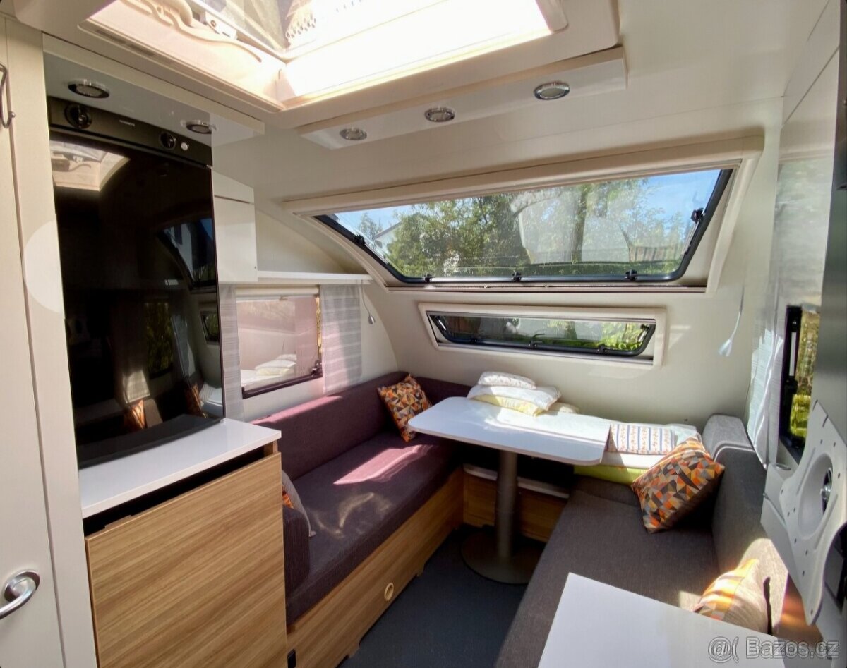 Adria Action - obytný přívěs - 9