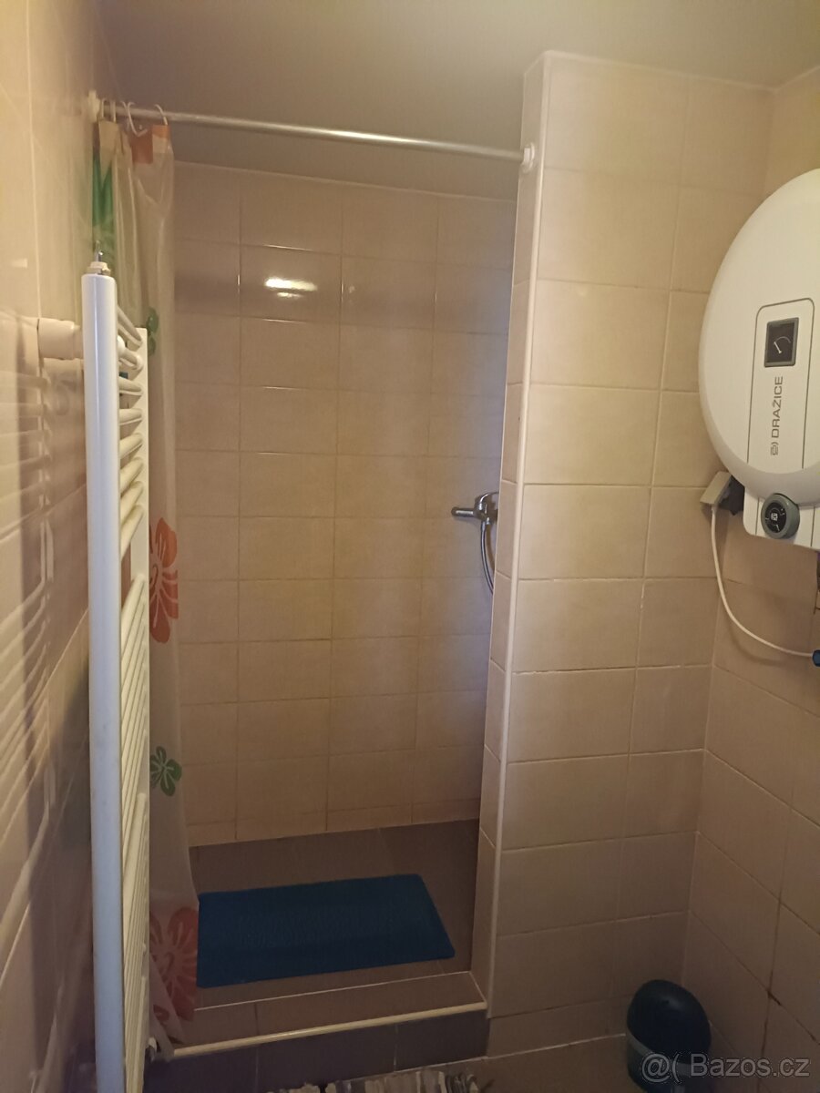 Prodej domu Vnorovy - 9