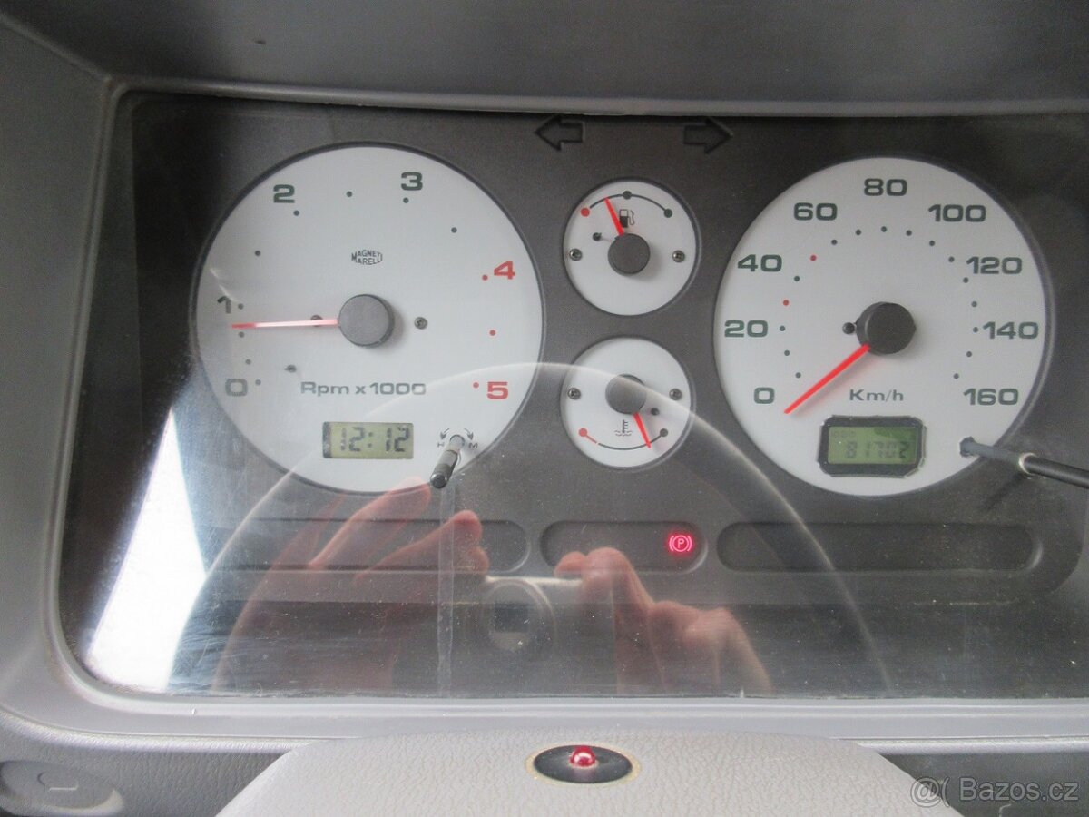 Nissan Cabstar AV1 95.32 - 9