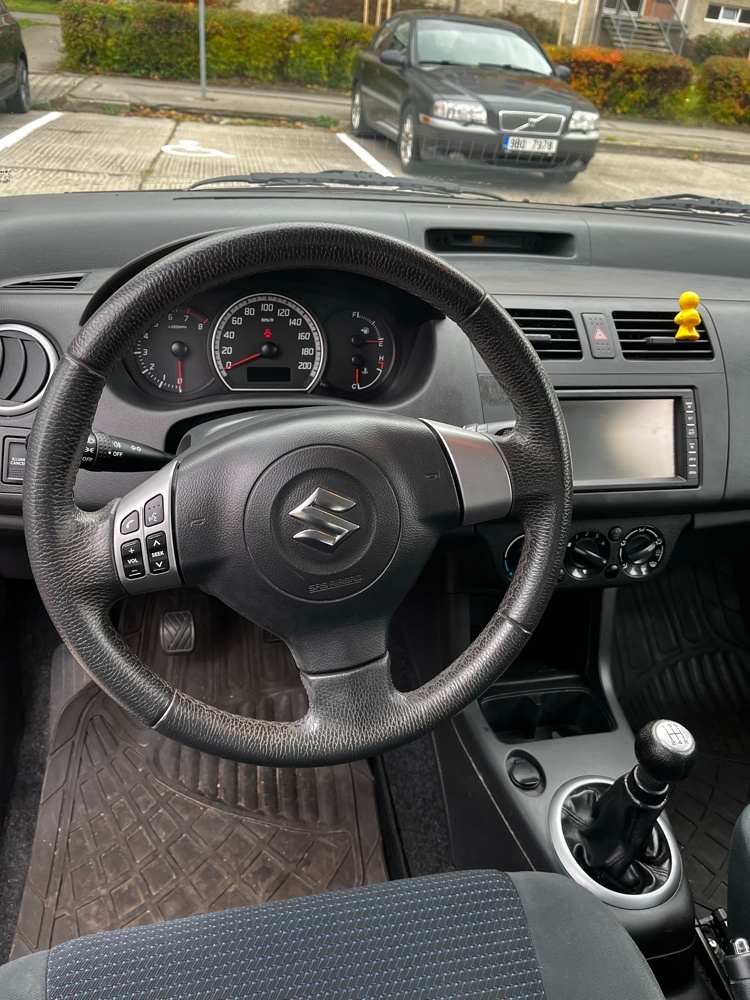 Suzuki Swift 1.5 (75 kW) – 100th Anniversary Edition - 9