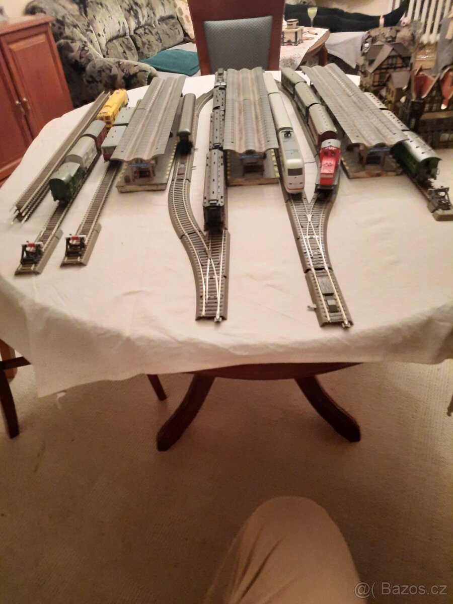 Nástupiště FALLER 120193 - 9