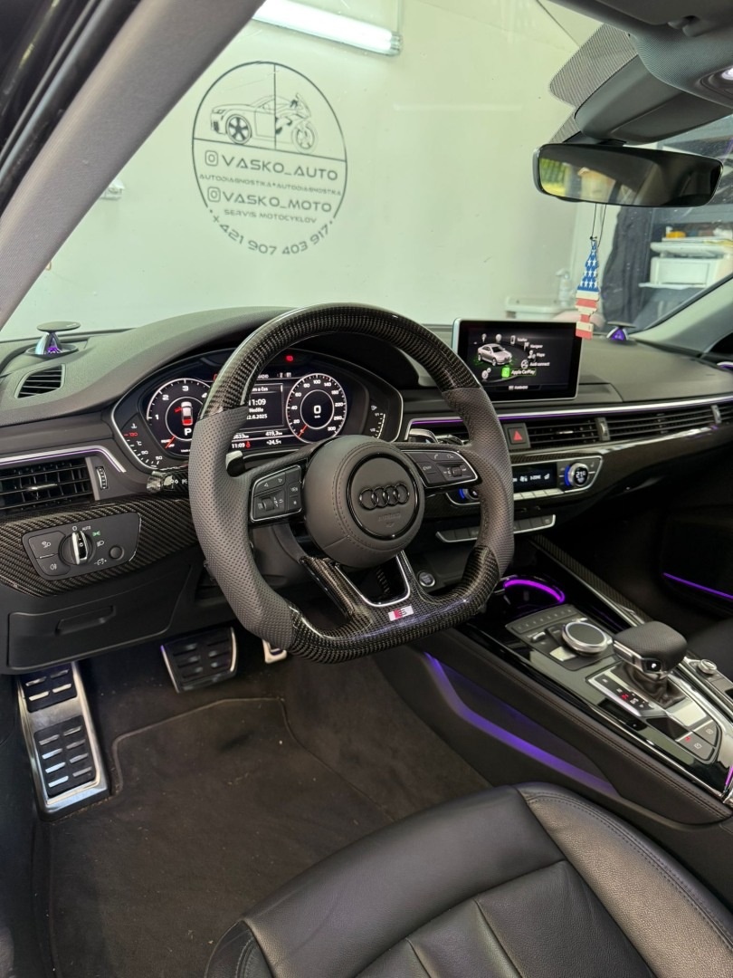 AUDI VOLANT KARBONOVY ZKOSENY s airbagom a RS padlami - 9