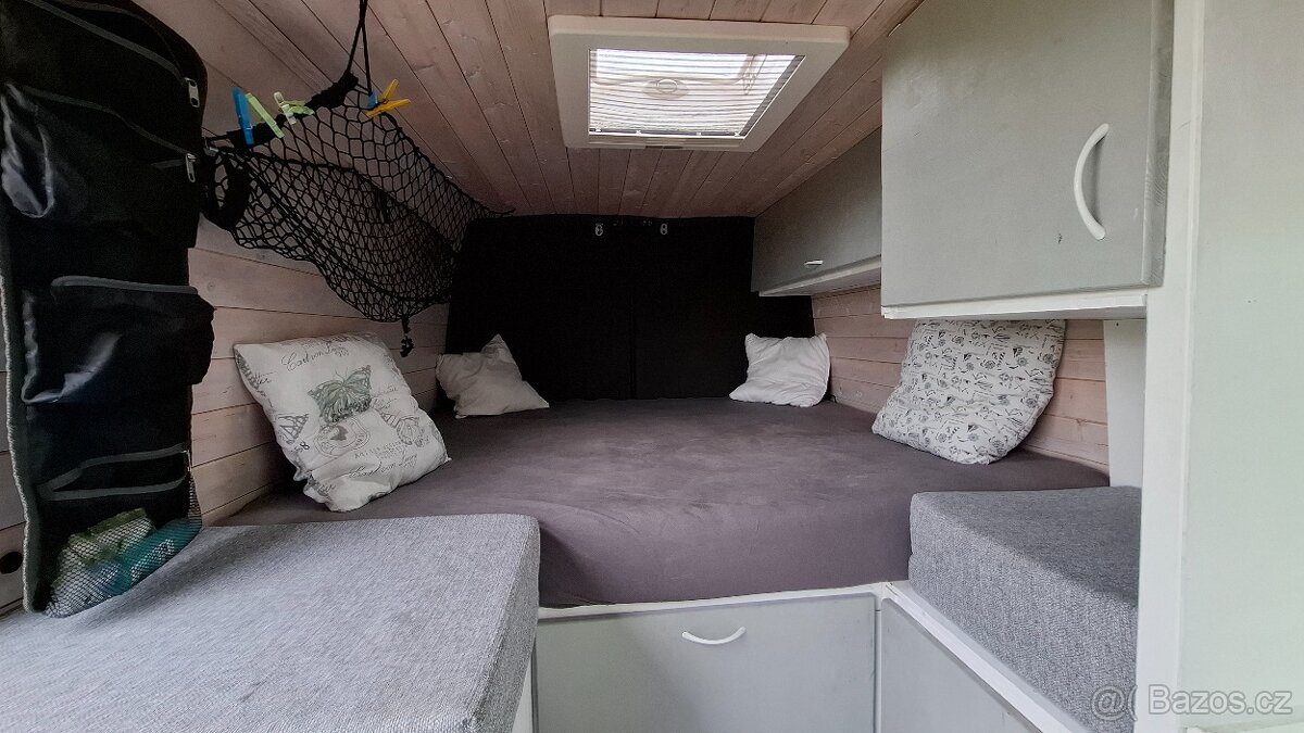 Obytná dodávka Renault Master - 9