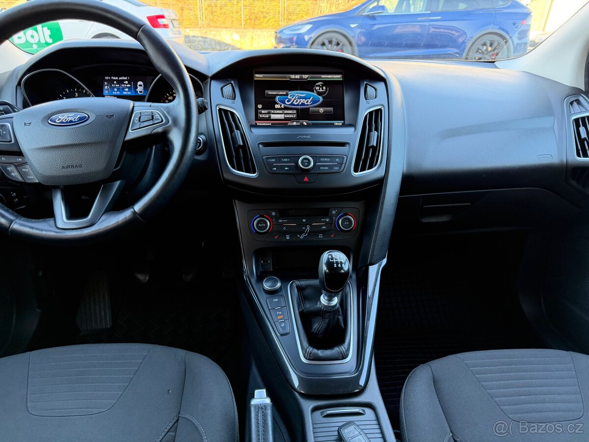 Ford focus 1.5tdci, ČR, výbava - 9