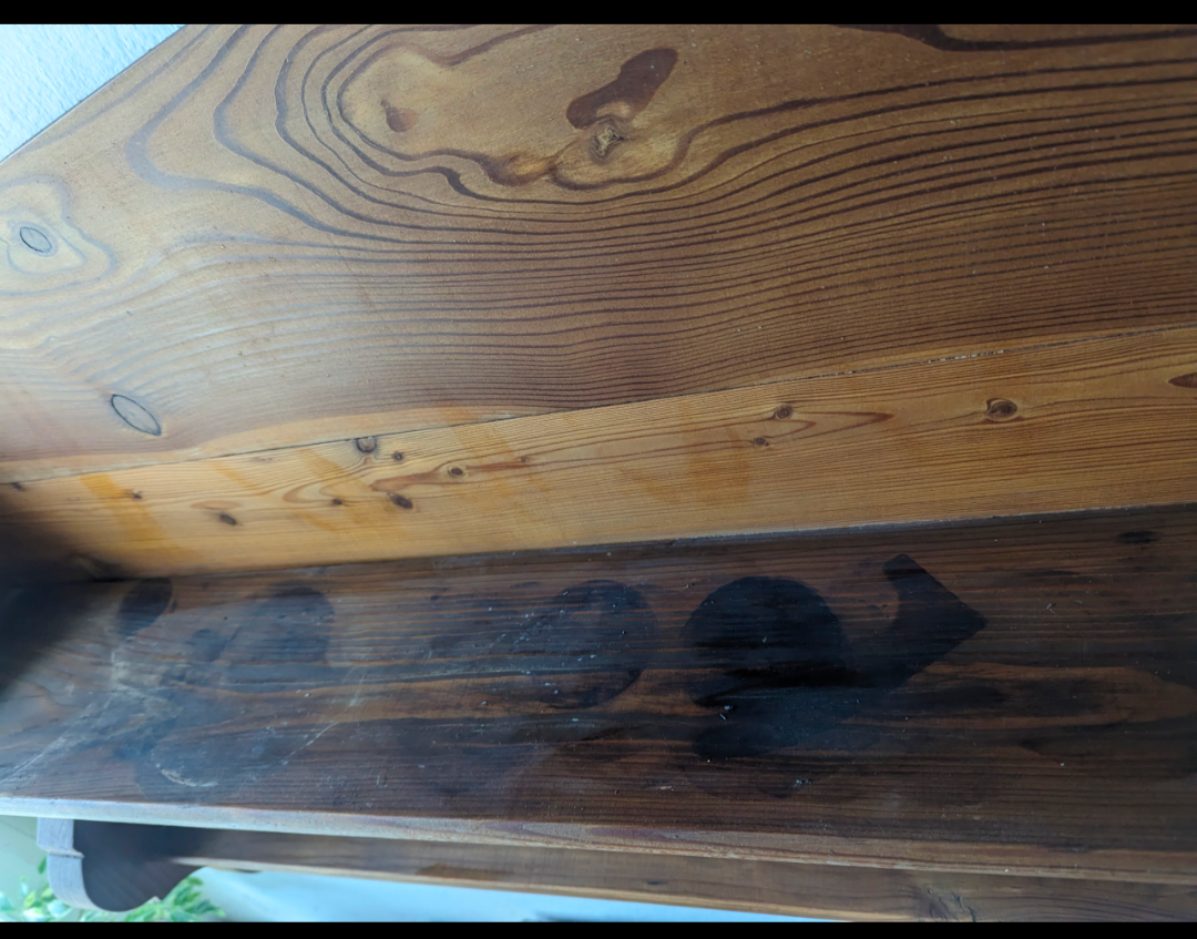 Úžasná velká masivní police - 9