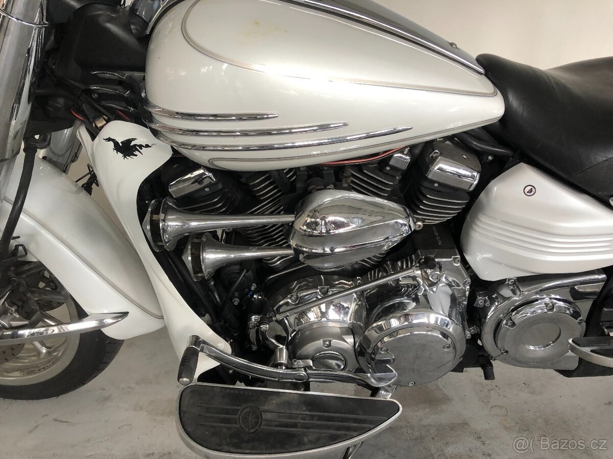 Yamaha XV 1900 Midnight Star - 9