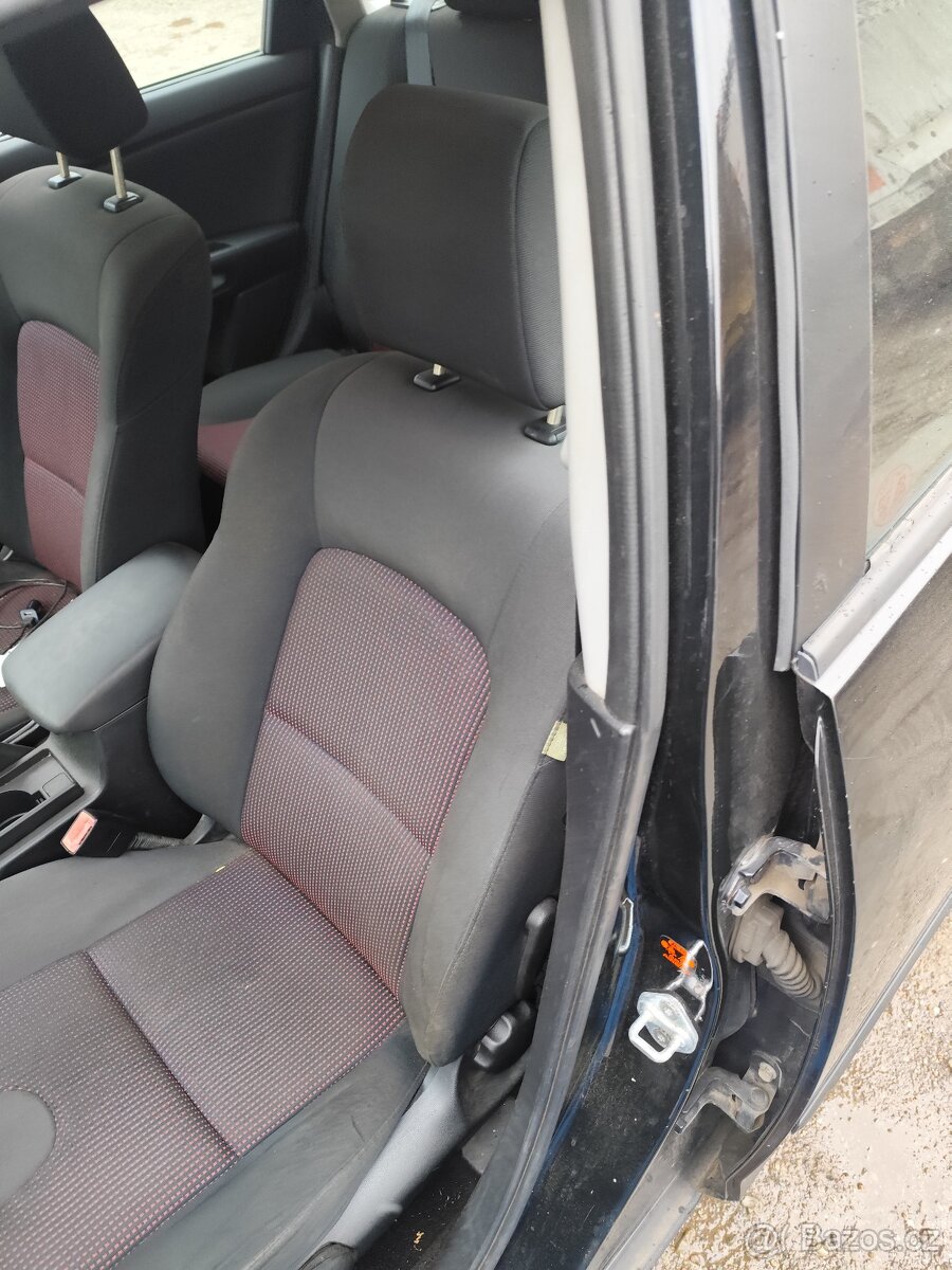 Mazda 3 1.6i 77kw 2003 - 9