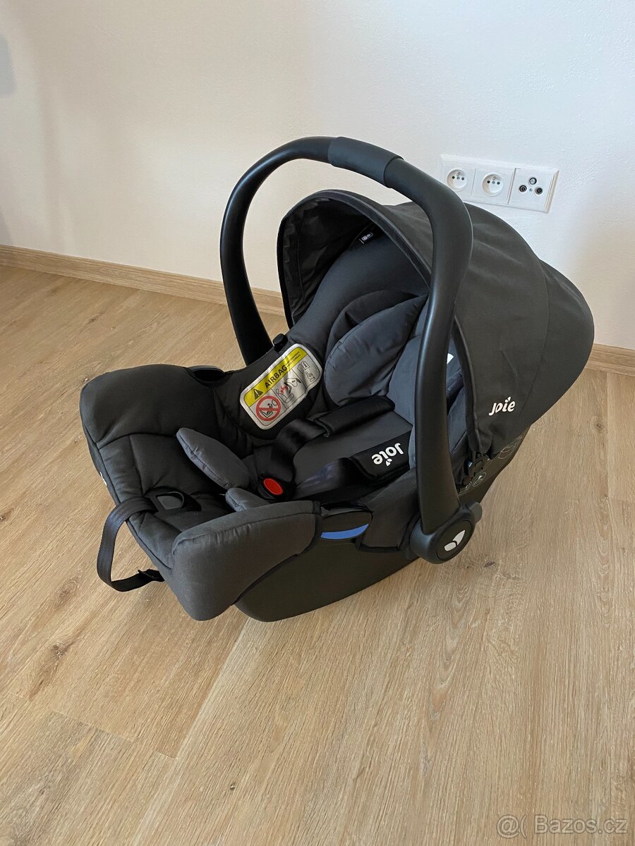Prodám set kočárků Joie - 9