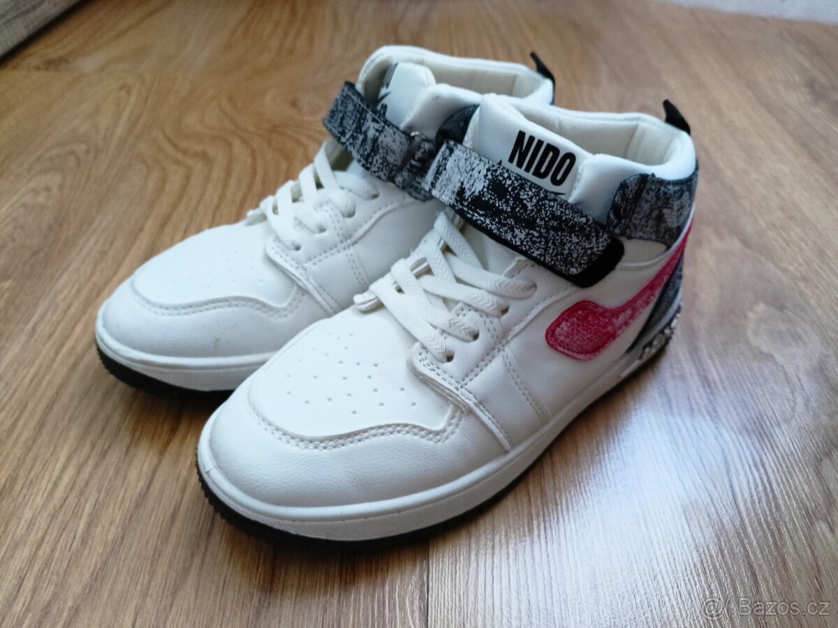 Nové dětské kotníkové tenisky, vel.34 - 9