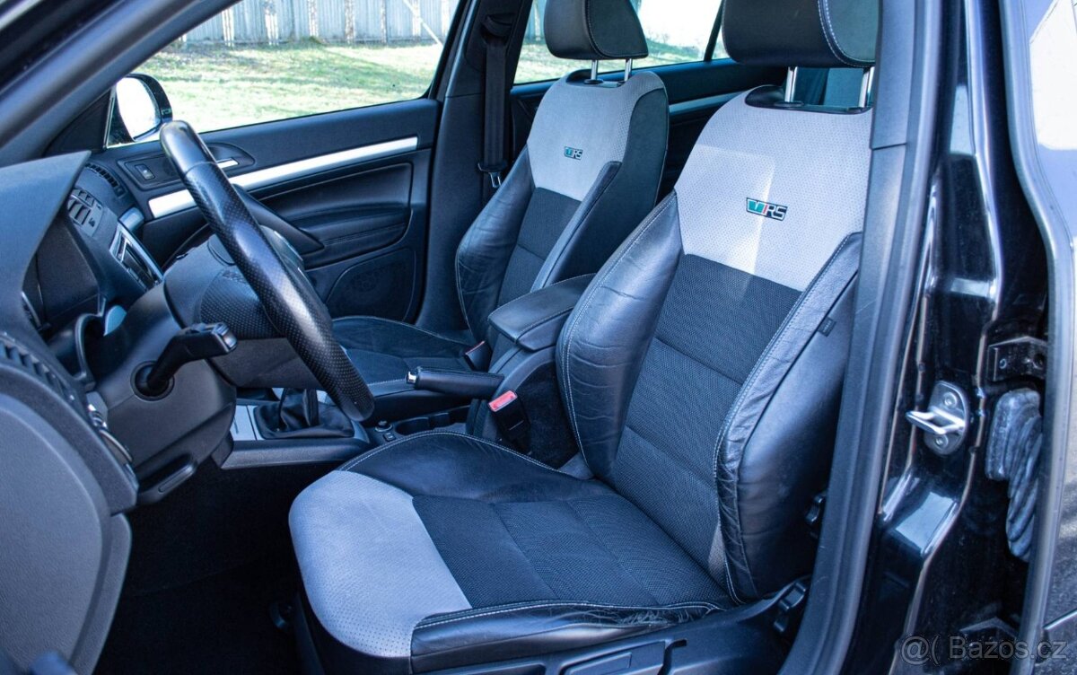 Škoda Octavia Combi RS 2.0 TDI - 9