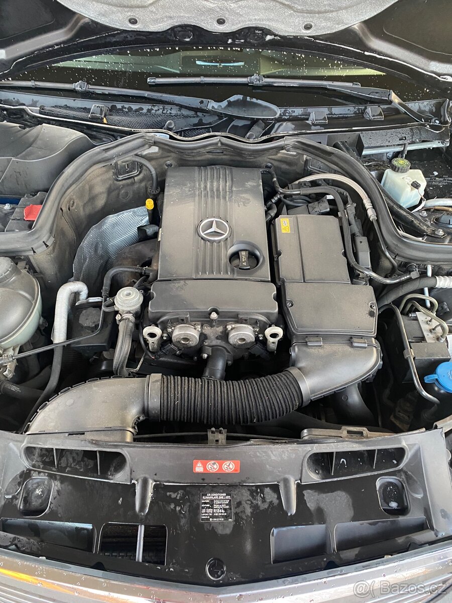 Prodám MB w204 1.8 kompresor - 9