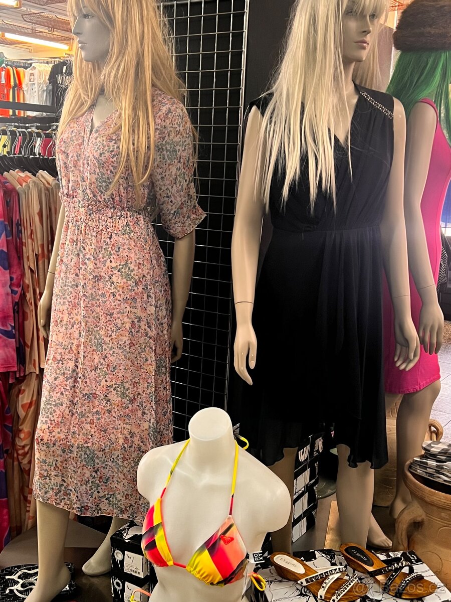 Štendry, figuríny, stojany, torza - 9