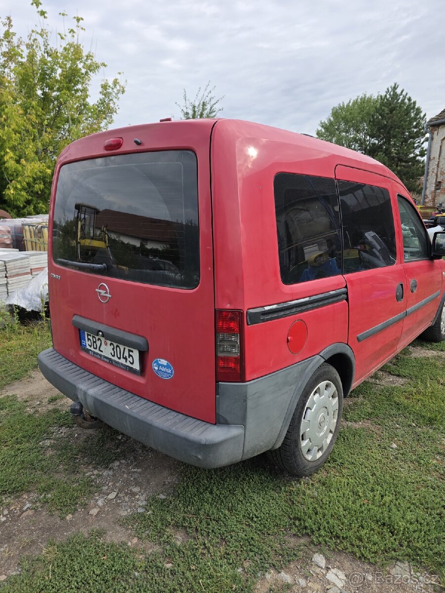 Opel Combo 1.4 na ND - 9