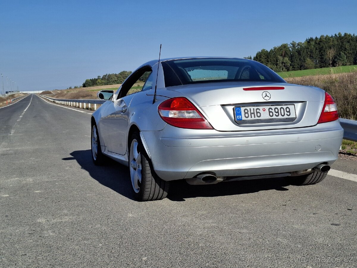 Mercedes Benz Slk 350 manuál - 9