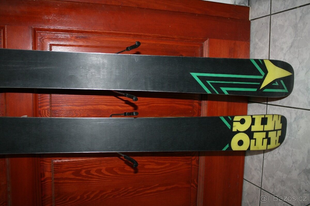 skialpove lyže Atomic 161 cm - 9