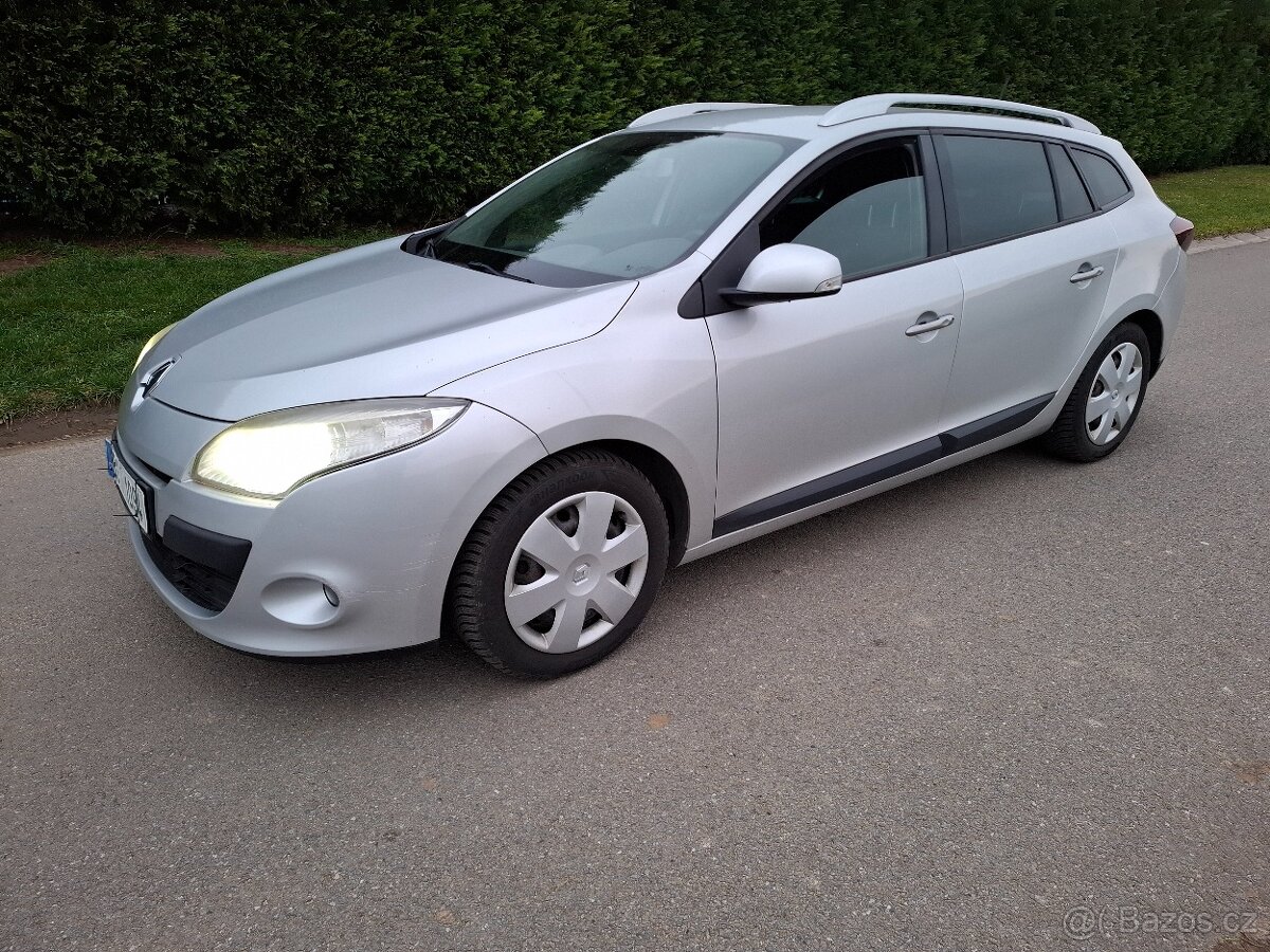 Renault Megane 1.5 DCI 81kw. Kombi Klima Model 2010-- - 9