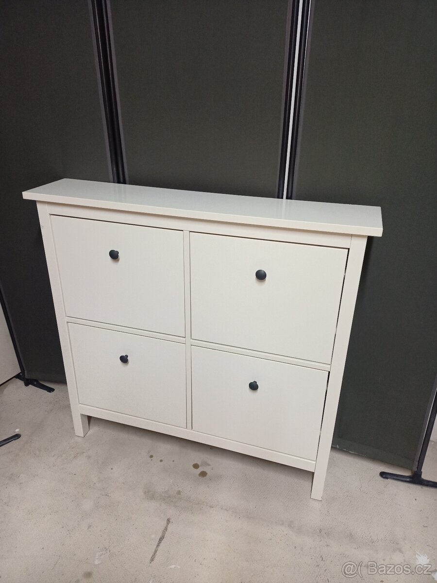 Prodám hezký botník IKEA HEMNES - 9