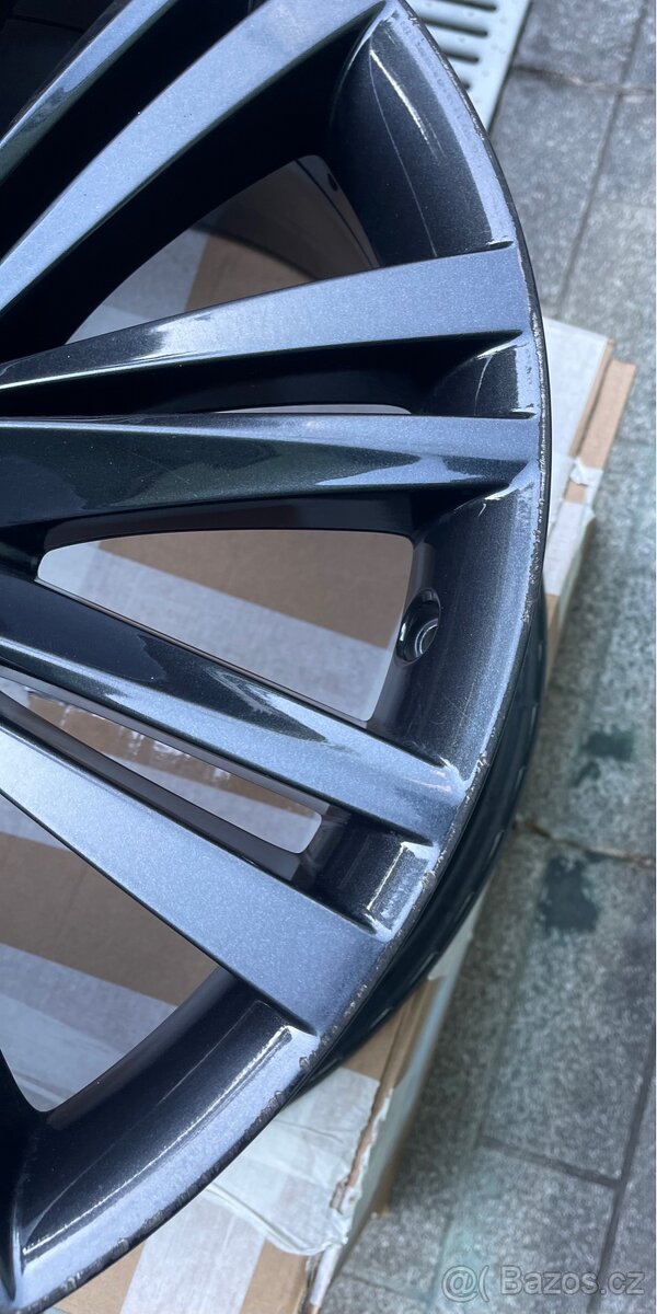 Prodám originál alu kola CANOPUS - 9