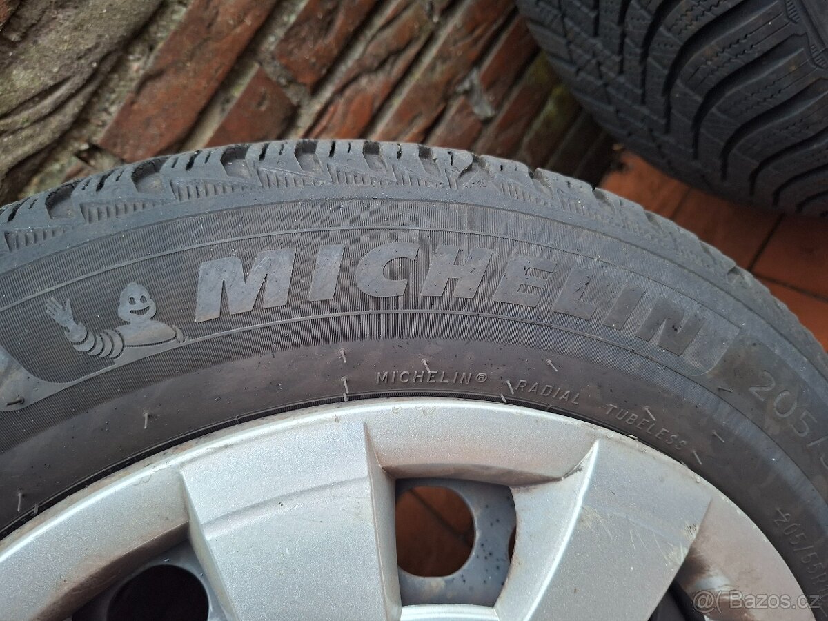 Plech disky Octavia 5x112 zimní pneu - 9