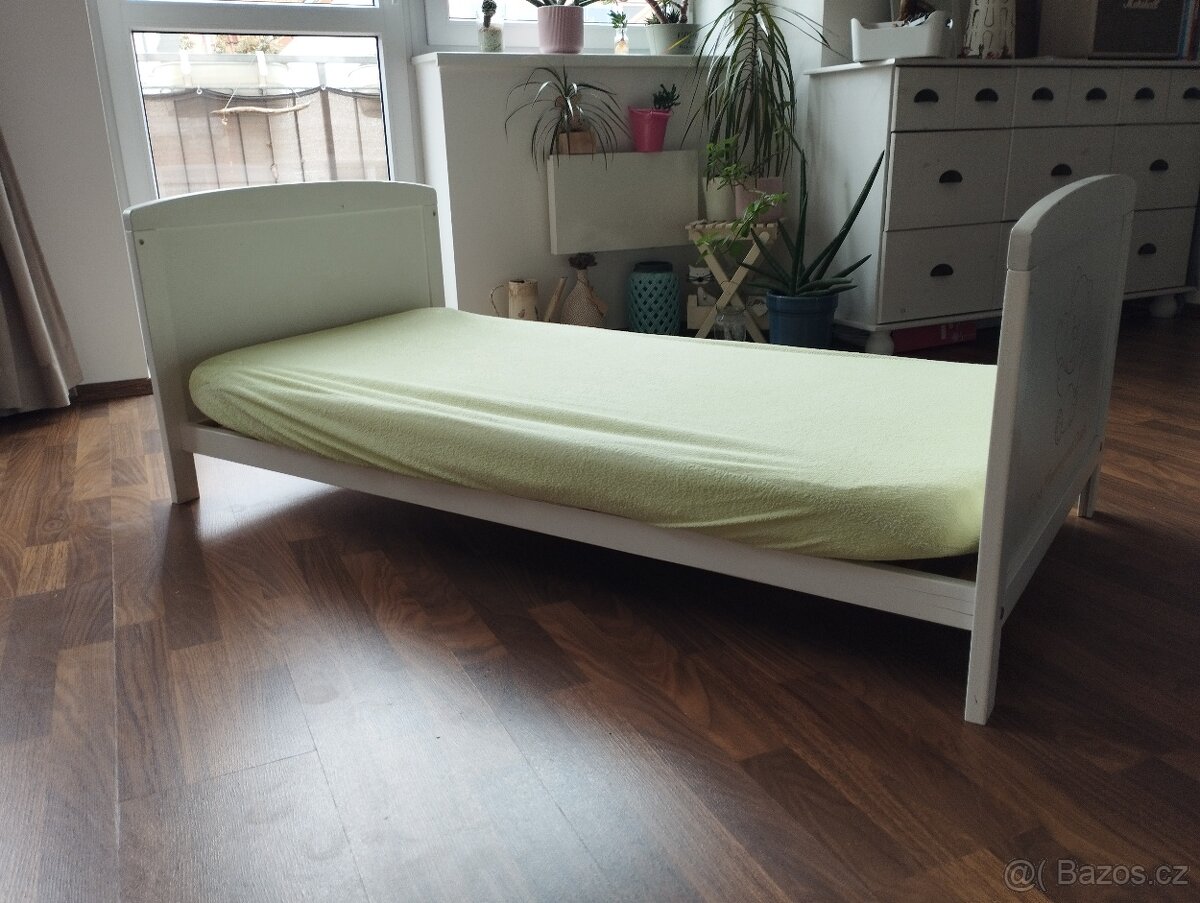 Bílá dřevěná postýlka 70x140 - 9