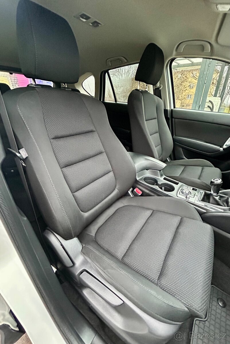Mazda CX-5 2.0i BENZIN 4x4 MANUÁL-LED-NAVI-PDC-SERVISKA - 9