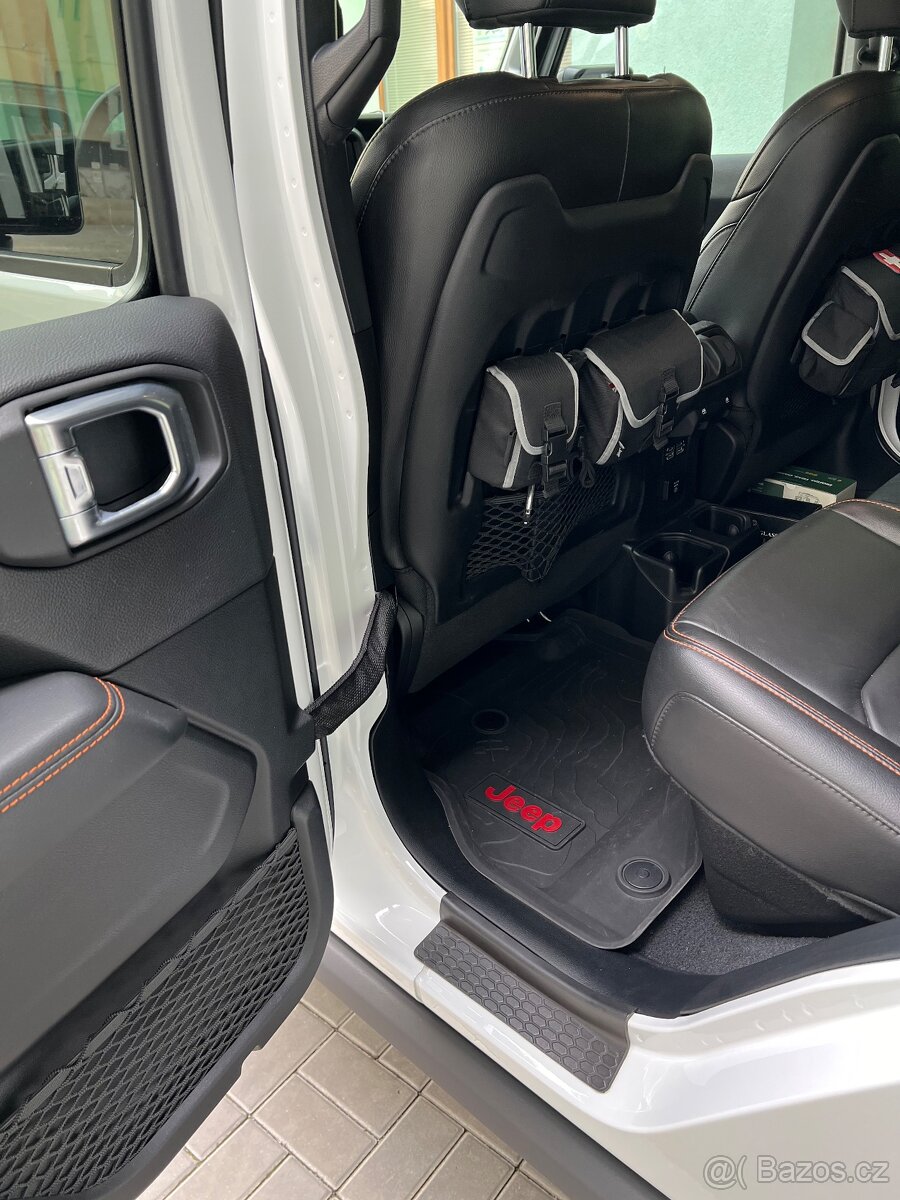 2021 Jeep Gladiator Mojave - 9