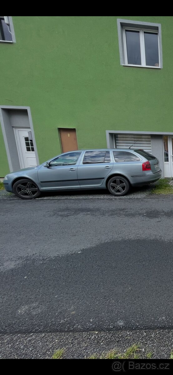 Skoda octavia 2 combi 1.9 Tdi 77kW - 9