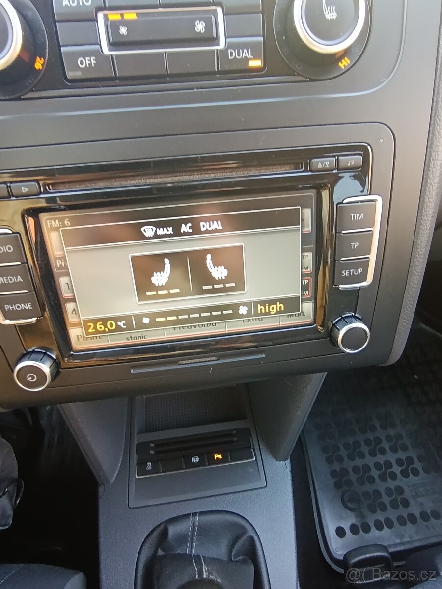 Volkswagen Touran - 9