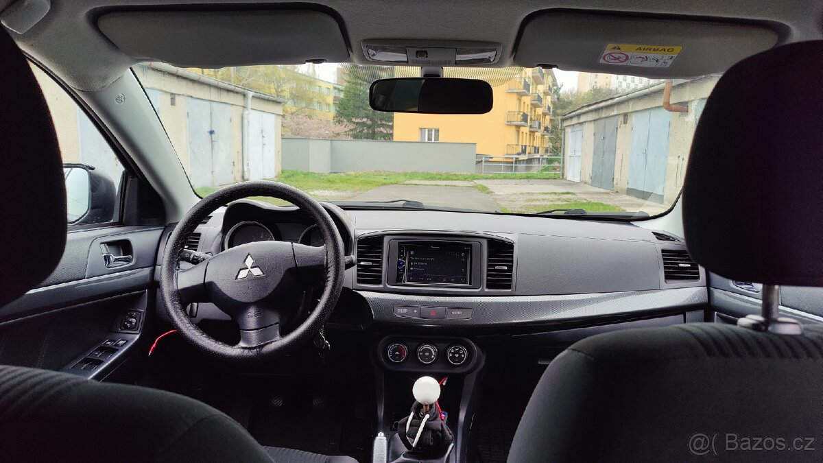 Mitsubishi Lancer 1.6 MIVEC - 9