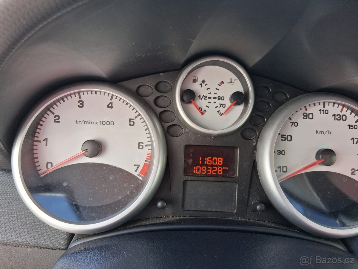 Peugeot 207 1.4i - 9