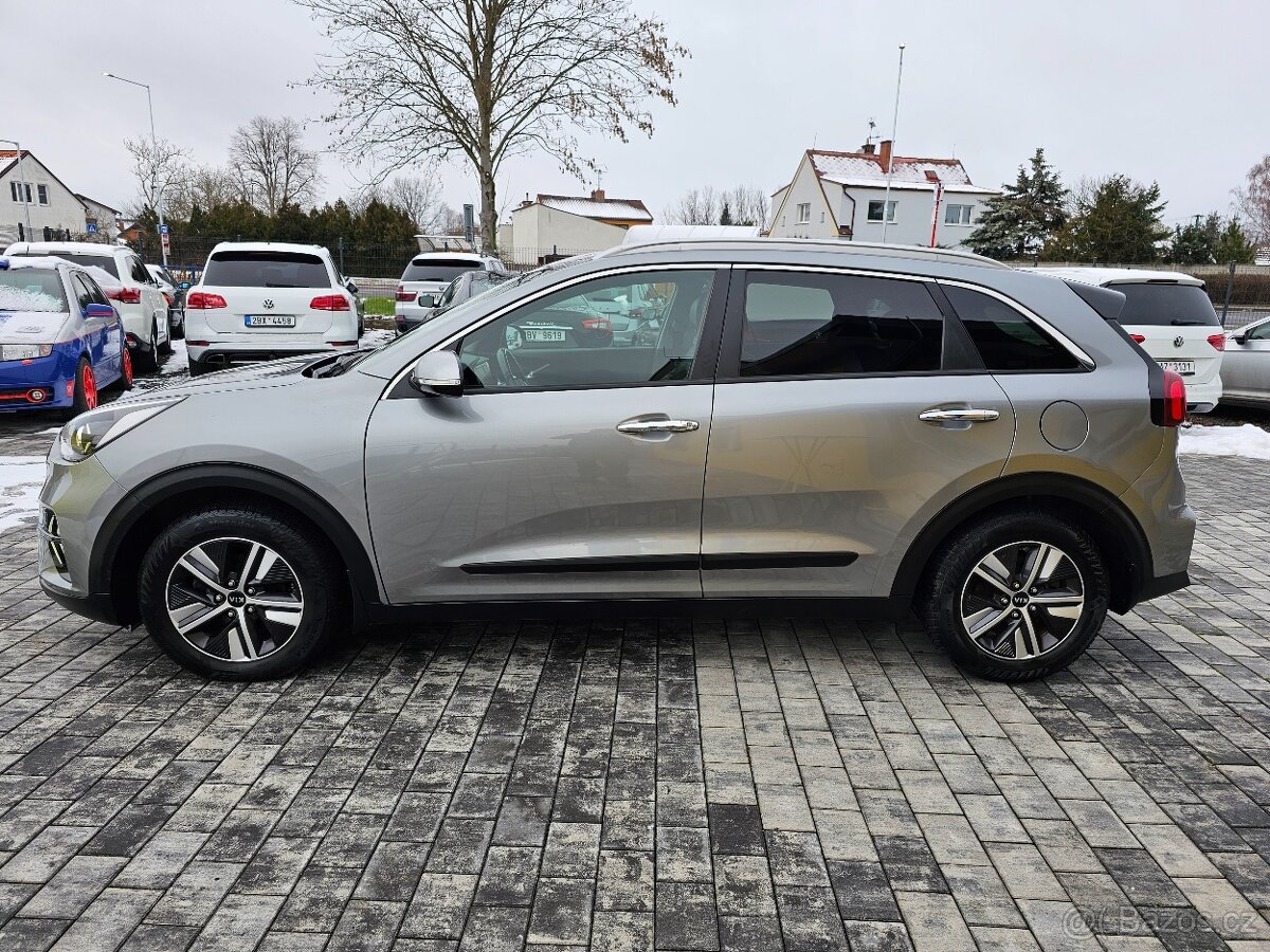 Kia Niro HYBRIDNÍ 1.6 GDI HEV Exclusive DCT - 9