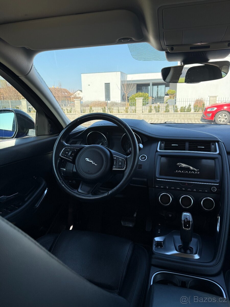 JAGUAR E-PACE 2,0 D 150 AWD,AUT,4X4 - 9