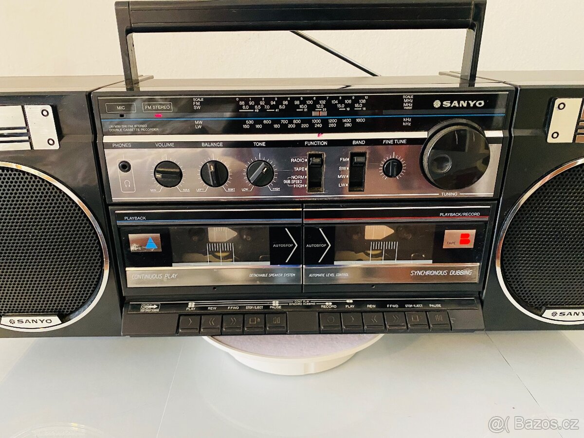 Radiomagnetofon Sanyo M W170l, rok 1987 - 9