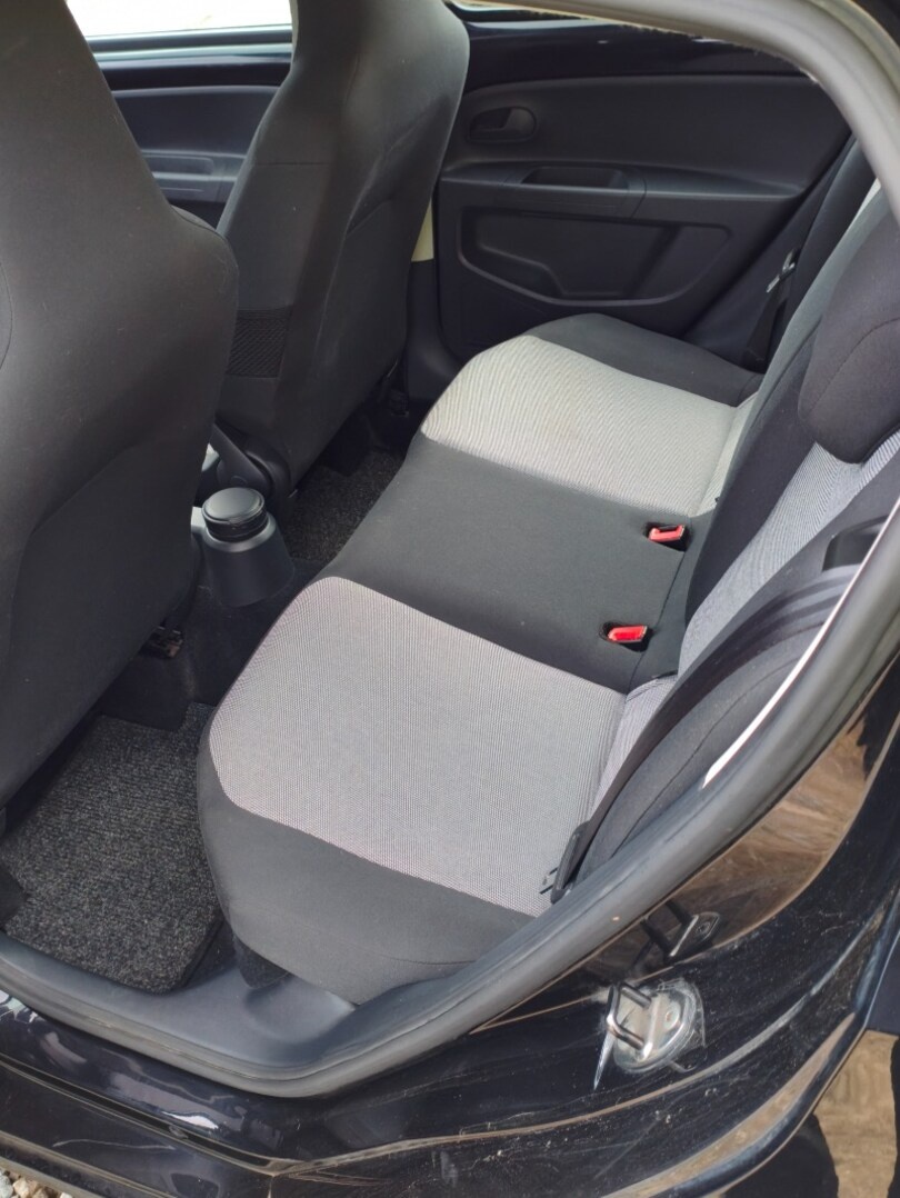 Škoda Citigo 1.0 MPI černá 5dv - 9